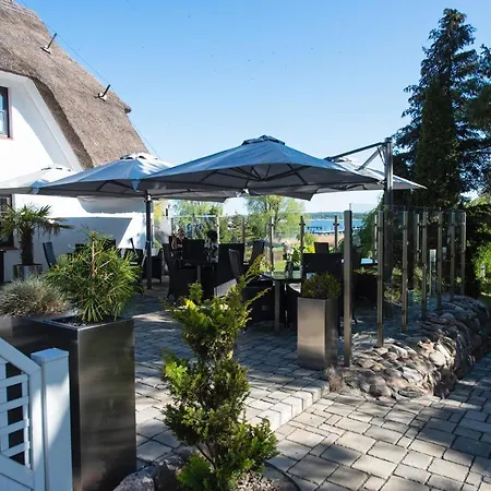 Ari Am 4* Зеллин